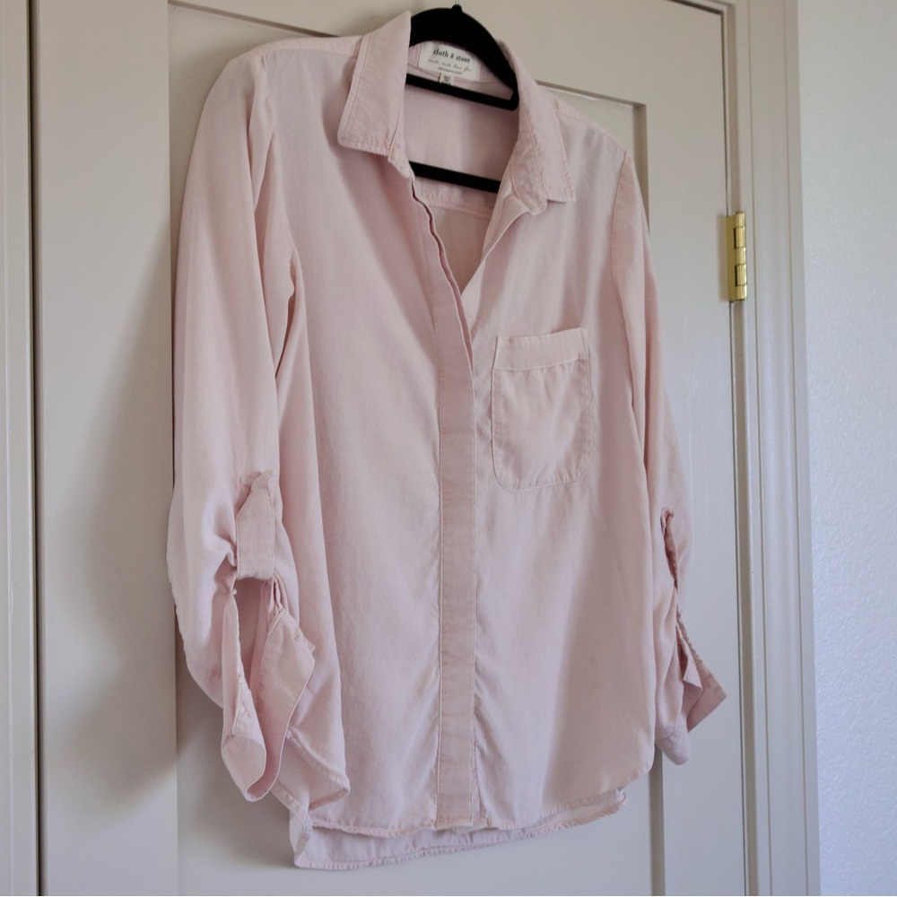 Cloth and Stone Button Front Light Pink Long Sleeve Blouse